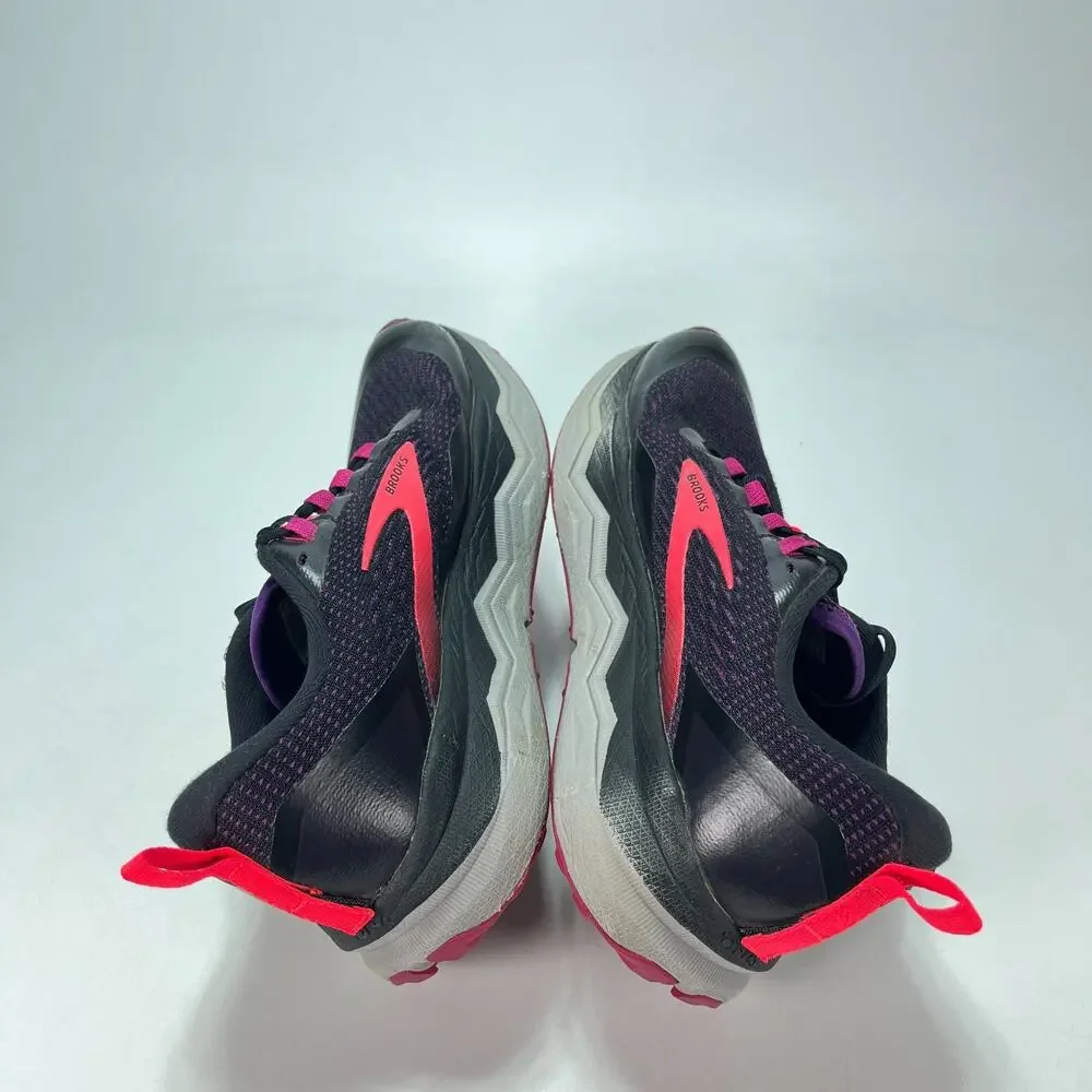 Brooks caldera black